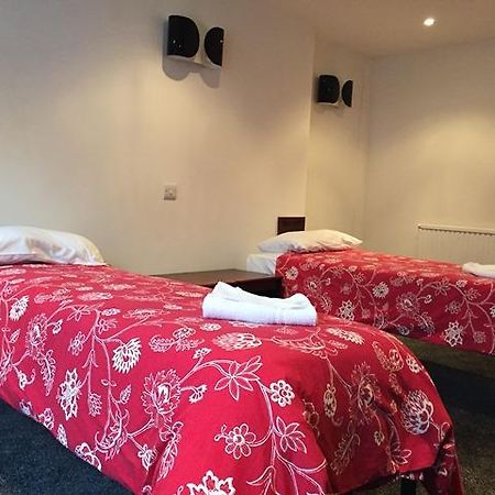 Four Stars Hotel Лондон Экстерьер фото